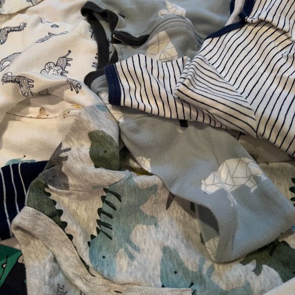 Carters sleepwear boys 9 mos, stripes, animals blues greens, footed pjs - Picture 3 of 3